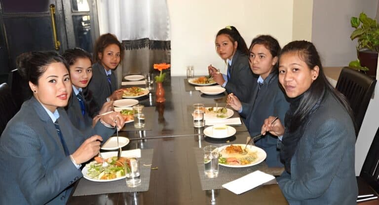 Modern & Hygienic Cafeteria